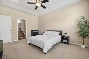 8906 E Nichols Pl, Centennial, CO 80112 - Photo 18