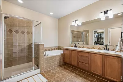8906 E Nichols Pl, Centennial, CO 80112 - Photo 16