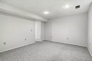 2175 Buena Vista Dr, Greeley, CO 80634 - Photo 38