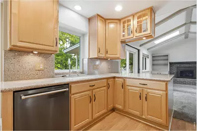 2175 Buena Vista Dr, Greeley, CO 80634 - Photo 8