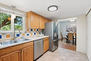 1400 Brookfield Dr, Longmont, CO 80501 - Photo 4
