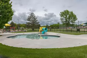1400 Brookfield Dr, Longmont, CO 80501 - Photo 36
