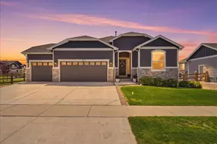 1381 Larimer Ridge Pkwy, Timnath, CO 80547 - Photo 4