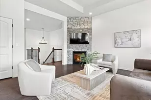 1381 Larimer Ridge Pkwy, Timnath, CO 80547 - Photo 10