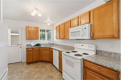 3711 Salida Ct, Evans, CO 80620 - Photo 14