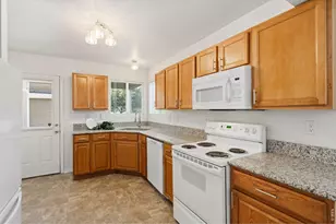 3711 Salida Ct, Evans, CO 80620 - Photo 14