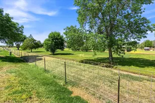 3711 Salida Ct, Evans, CO 80620 - Photo 40