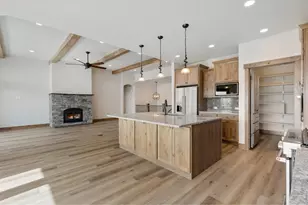 1920 Country Dr, Frederick, CO 80504 - Photo 12