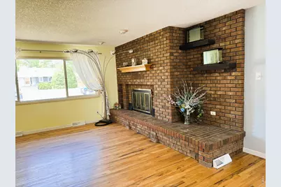 1324 Buchanan St, Sterling, CO 80751 - Photo 8