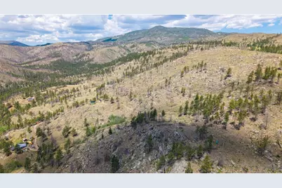 693 Cougar Dr, Bellvue, CO 80512 - Photo 8