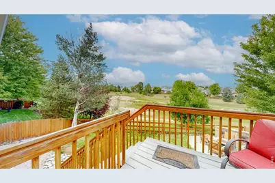 7586 Triangle Dr, Fort Collins, CO 80525 - Photo 2