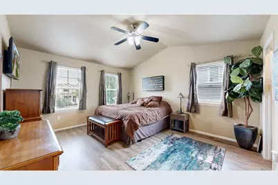 7586 Triangle Dr, Fort Collins, CO 80525 - Photo 14