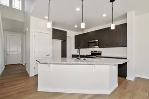 1144 Bitterroot Ct, Johnstown, CO 80534 - Photo 2