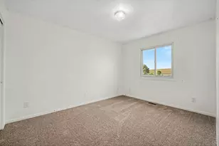 915 Kansas Ave, Berthoud, CO 80513 - Photo 18
