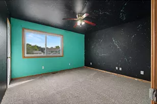915 Kansas Ave, Berthoud, CO 80513 - Photo 16