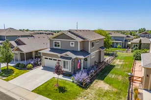 3118 Carney St, Loveland, CO 80538 - Photo 4