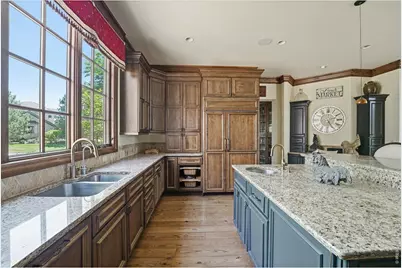 4053 E Iris Ct, Greenwood Village, CO 80121 - Photo 12