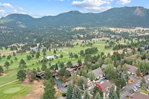 1010 S St Vrain Ave, Estes Park, CO 80517 - Photo 16