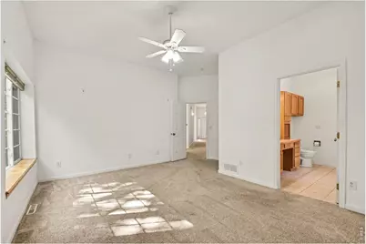 925 Falcon Ridge Ct, Eaton, CO 80615 - Photo 16