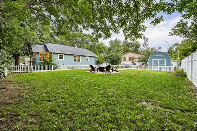 202 8th Ave, Longmont, CO 80501 - Photo 30