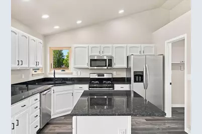 96 W Forest St, Milliken, CO 80543 - Photo 10