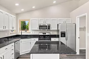 96 W Forest St, Milliken, CO 80543 - Photo 10