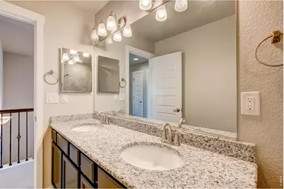 2137 Honeybee Dr, Windsor, CO 80550 - Photo 28