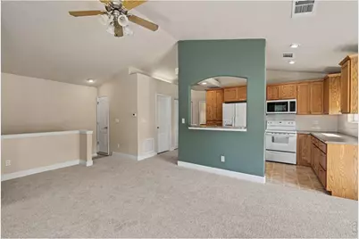 5775 29th St #611, Greeley, CO 80634 - Photo 8