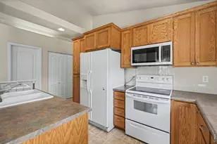 5775 29th St, Greeley, CO 80634 - Photo 12