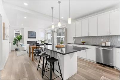 1027 Highview Dr, Erie, CO 80516 - Photo 8