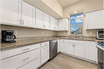 1700 Wildfire Rd #I-201, Estes Park, CO 80517 - Photo 10