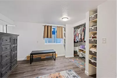 1246 E 4th St, Loveland, CO 80537 - Photo 32