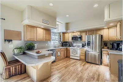 245 W Crawford Ave, Keenesburg, CO 80643 - Photo 6