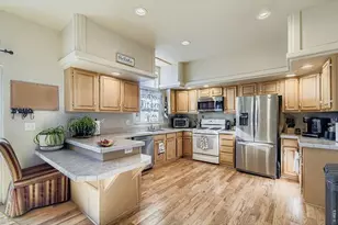 245 W Crawford Ave, Keenesburg, CO 80643 - Photo 6