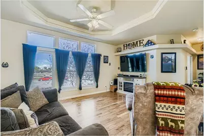 245 W Crawford Ave, Keenesburg, CO 80643 - Photo 4