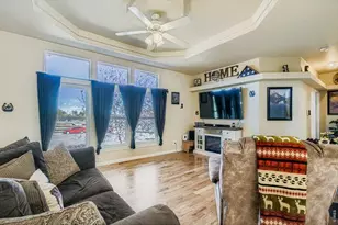 245 W Crawford Ave, Keenesburg, CO 80643 - Photo 4