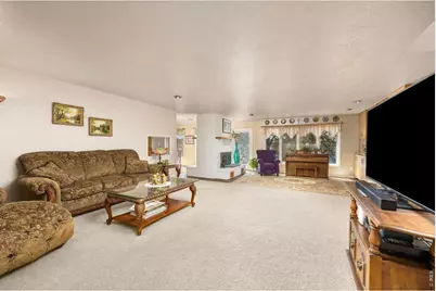 4606 W 14th St, Greeley, CO 80634 - Photo 8