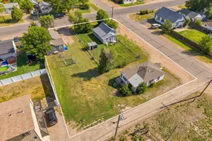 805 Cleveland St, Sterling, CO 80751 - Photo 2