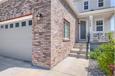 7170 S Uriah St, Aurora, CO 80016 - Photo 2