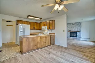 326 44th Ave, Greeley, CO 80634 - Photo 8