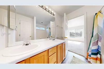 1808 Wildrose Dr, Longmont, CO 80503 - Photo 20