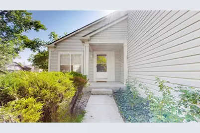 1808 Wildrose Dr, Longmont, CO 80503 - Photo 4