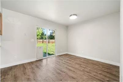 1065 E 5th St, Loveland, CO 80537 - Photo 4