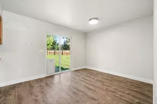 1065 E 5th St, Loveland, CO 80537 - Photo 4
