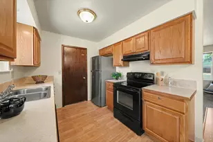 2012 W Stuart St, Fort Collins, CO 80526 - Photo 12