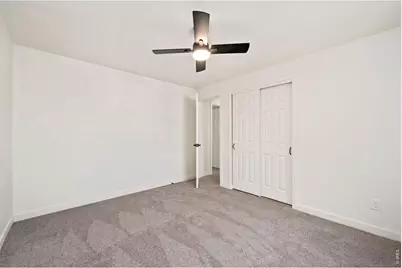 2433 Sunset Dr, Longmont, CO 80501 - Photo 18