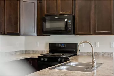 1211 Bistre St, Longmont, CO 80501 - Photo 20