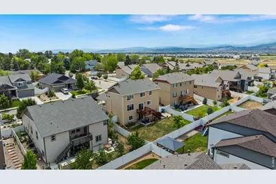 1520 Murrlet St, Berthoud, CO 80513 - Photo 2