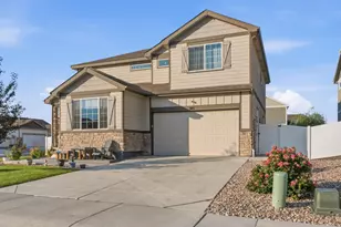 385 Littlebrook Ct, Windsor, CO 80550 - Photo 2