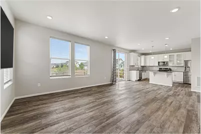 3025 Pawnee Creek Dr, Loveland, CO 80538 - Photo 8